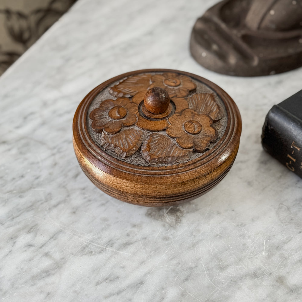 Vintage wood floral lidded bowl.