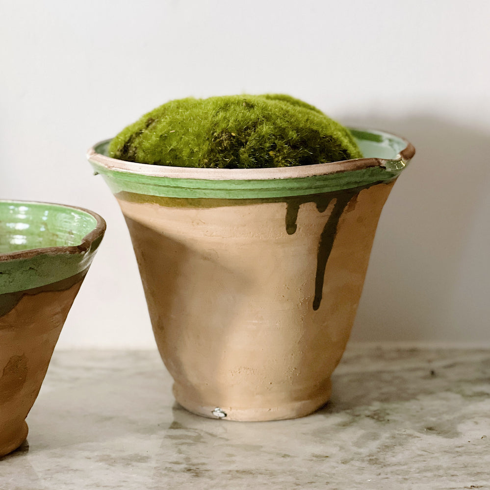 
                
                    Load image into Gallery viewer, Green Potted Bowl
                
            