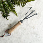 Stainless cultivator garden rake
