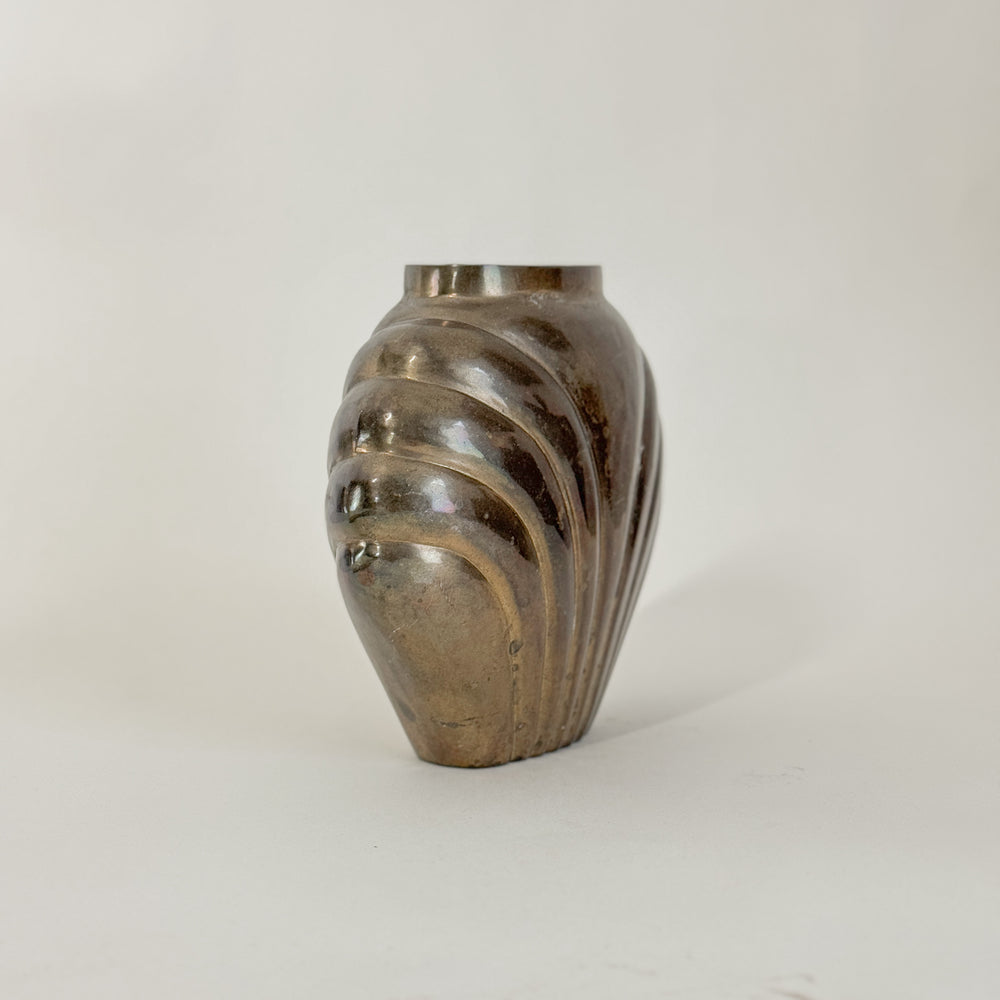 Vintage brass scallop vase