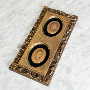 Vintage Syroco Cameo.