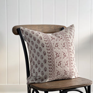 Rosette 22" Pillow