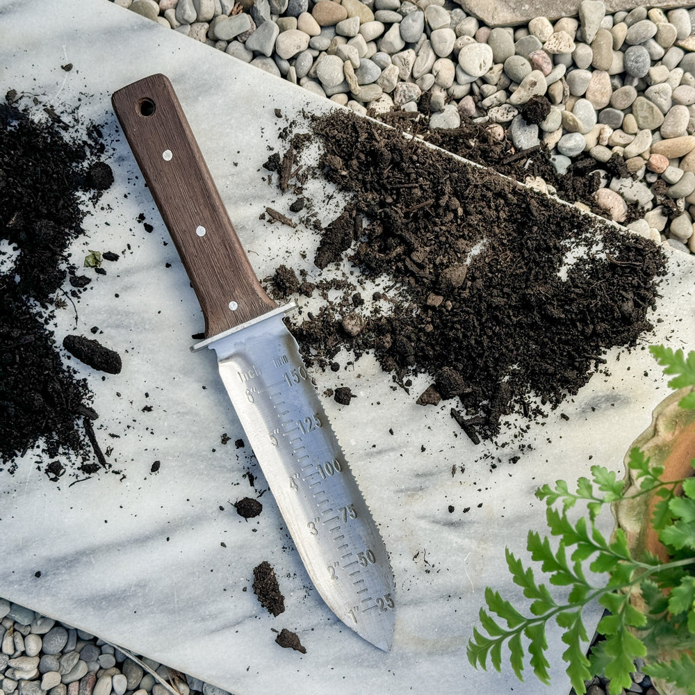 Hori Hori Garden Tool