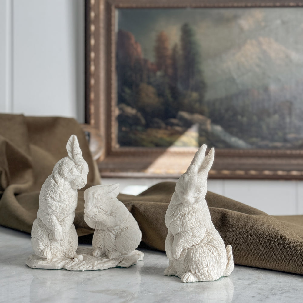 Vintage Italian Rabbit Figurines.