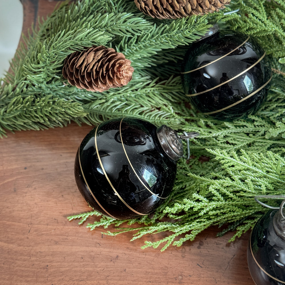 Black Ball Gold Band Ornament.