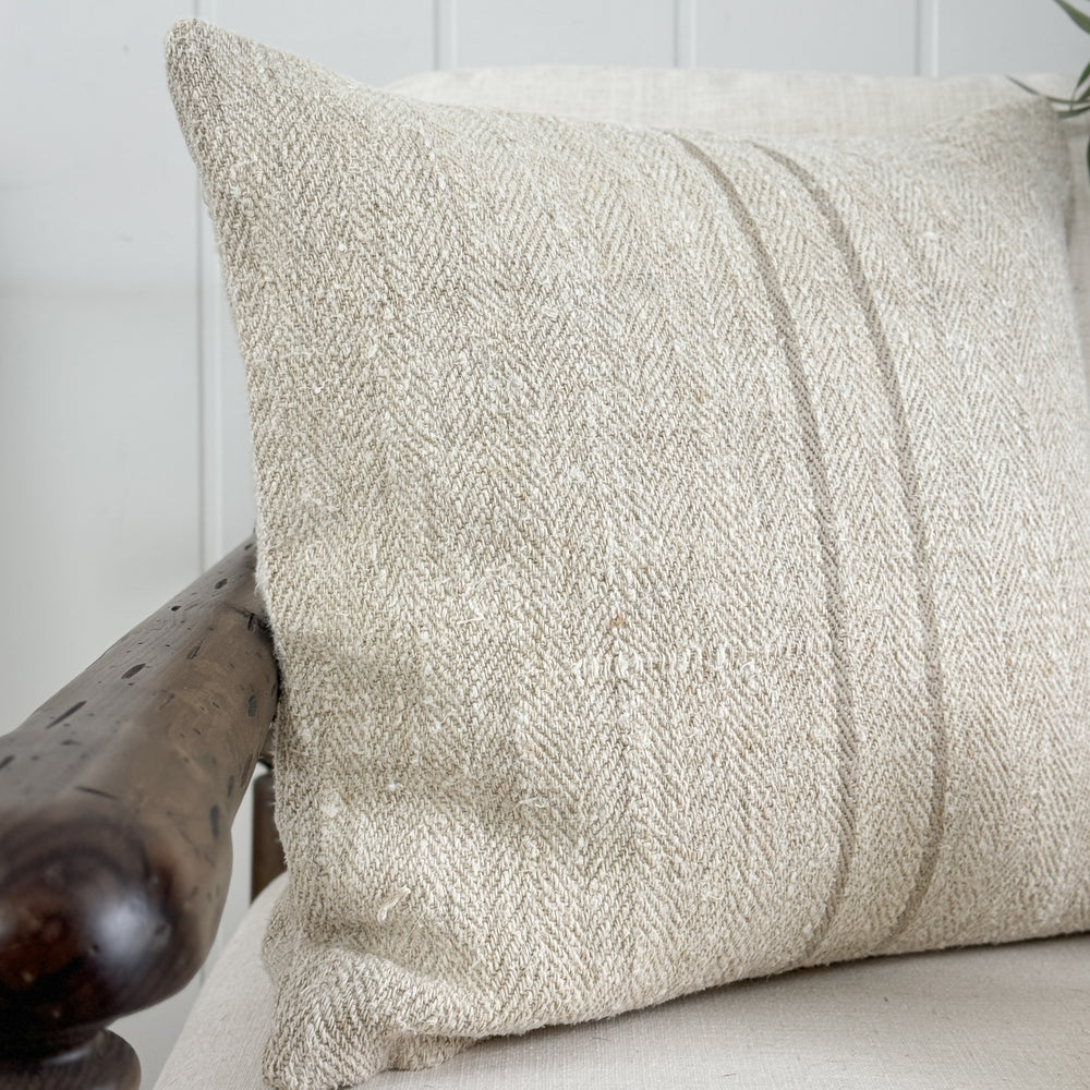 
                
                    Load image into Gallery viewer, Tilly Grey 20&amp;quot; Grainsack Pillow Cover
                
            