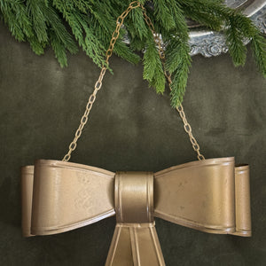 Gold Metal Double Bow.