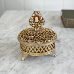 Vintage Gold Cameo Ring box