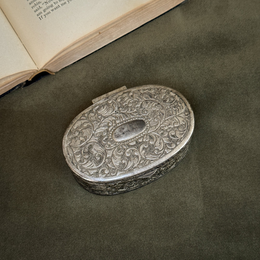 Vintage Metal Jewellery Box.