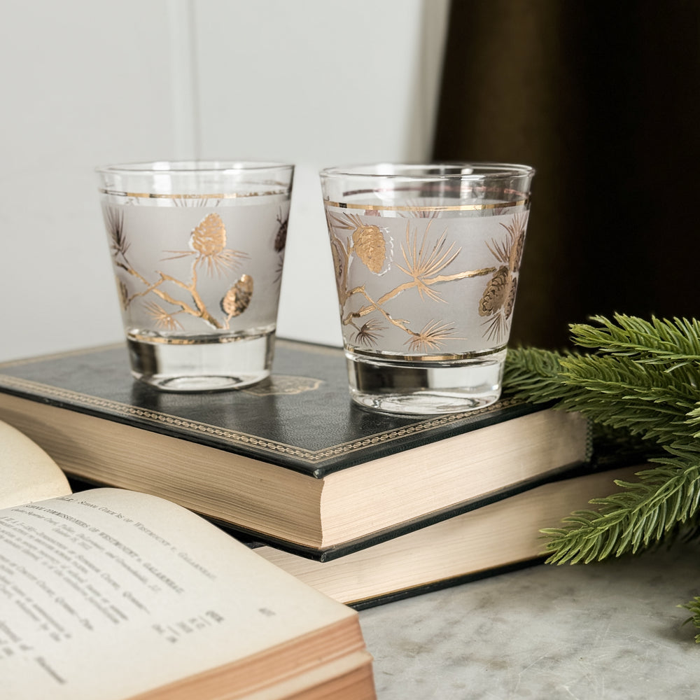 Vintage gold pinecone glass Set