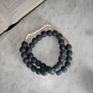 Black recycled glass beads