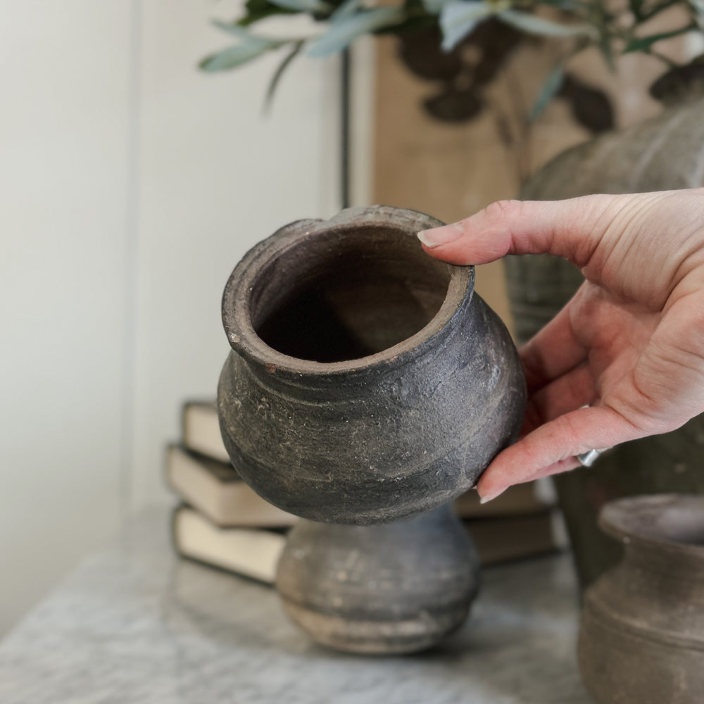 Vintage Small Clay Pot I.