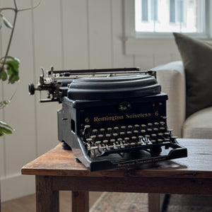 Vintage Remington Typewriter.