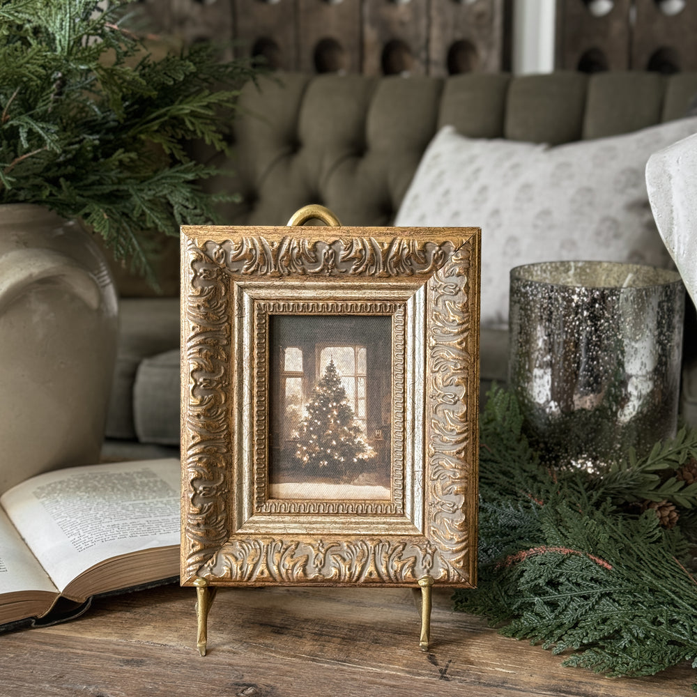 Antiqued Christmas Tree Framed Print | 7 x 9.
