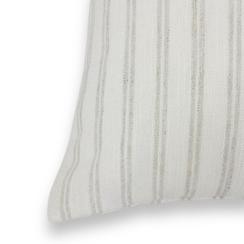 
                
                    Load image into Gallery viewer, Nell 20&amp;quot; Pillow Cover
                
            