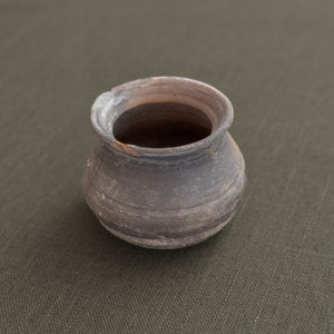 Vintage Small Clay Pot III.