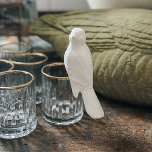 
                
                    Load image into Gallery viewer, Ceramic swallow bird.
                
            