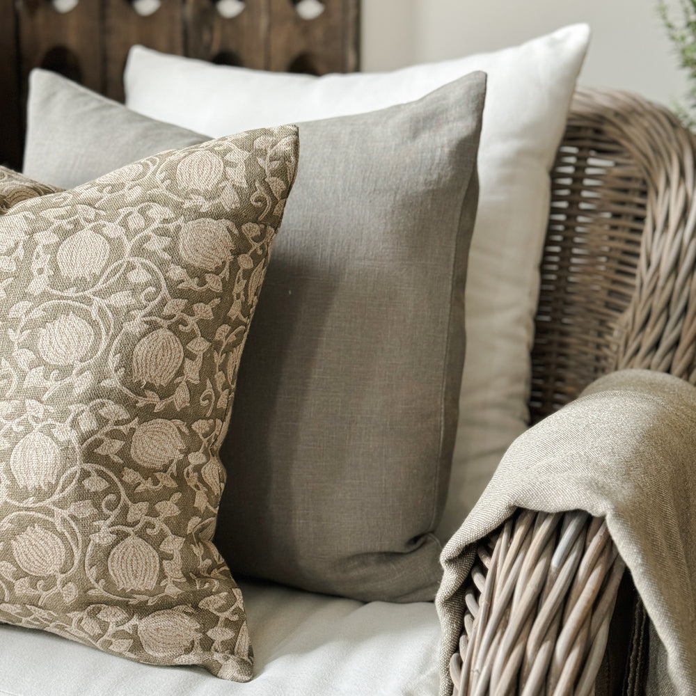 Adeline Linen 22" Pillow Cover