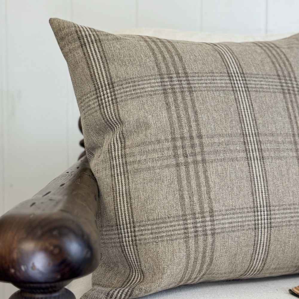 Worthington Plaid- Multiple Sizes.