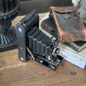Antique Kodak Eastman Junior camera with leather case