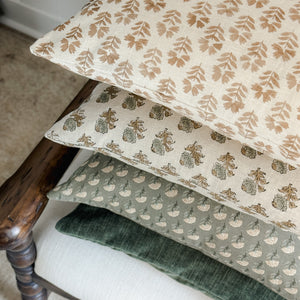 Ruth 20" Pillow Cover