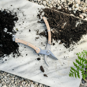 Wood Handled Pruners