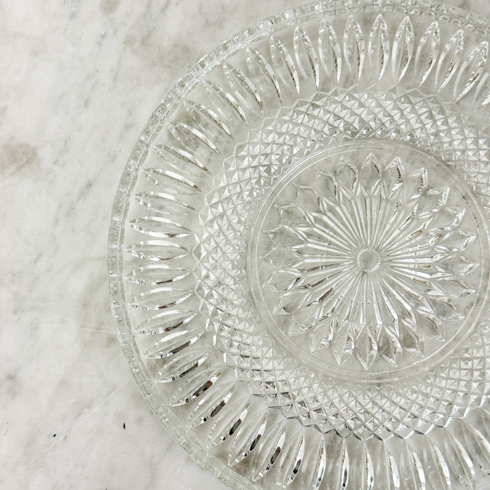 Vintage Glass Charger