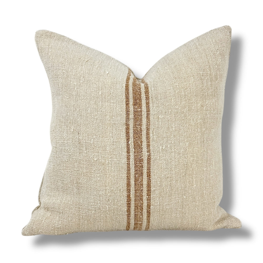 James caramel 20" Grainsack Pillow Cover