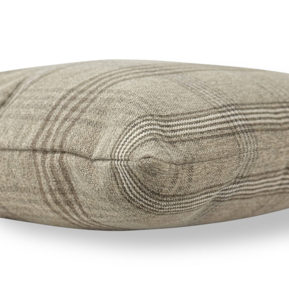 Worthington Plaid- Multiple Sizes.