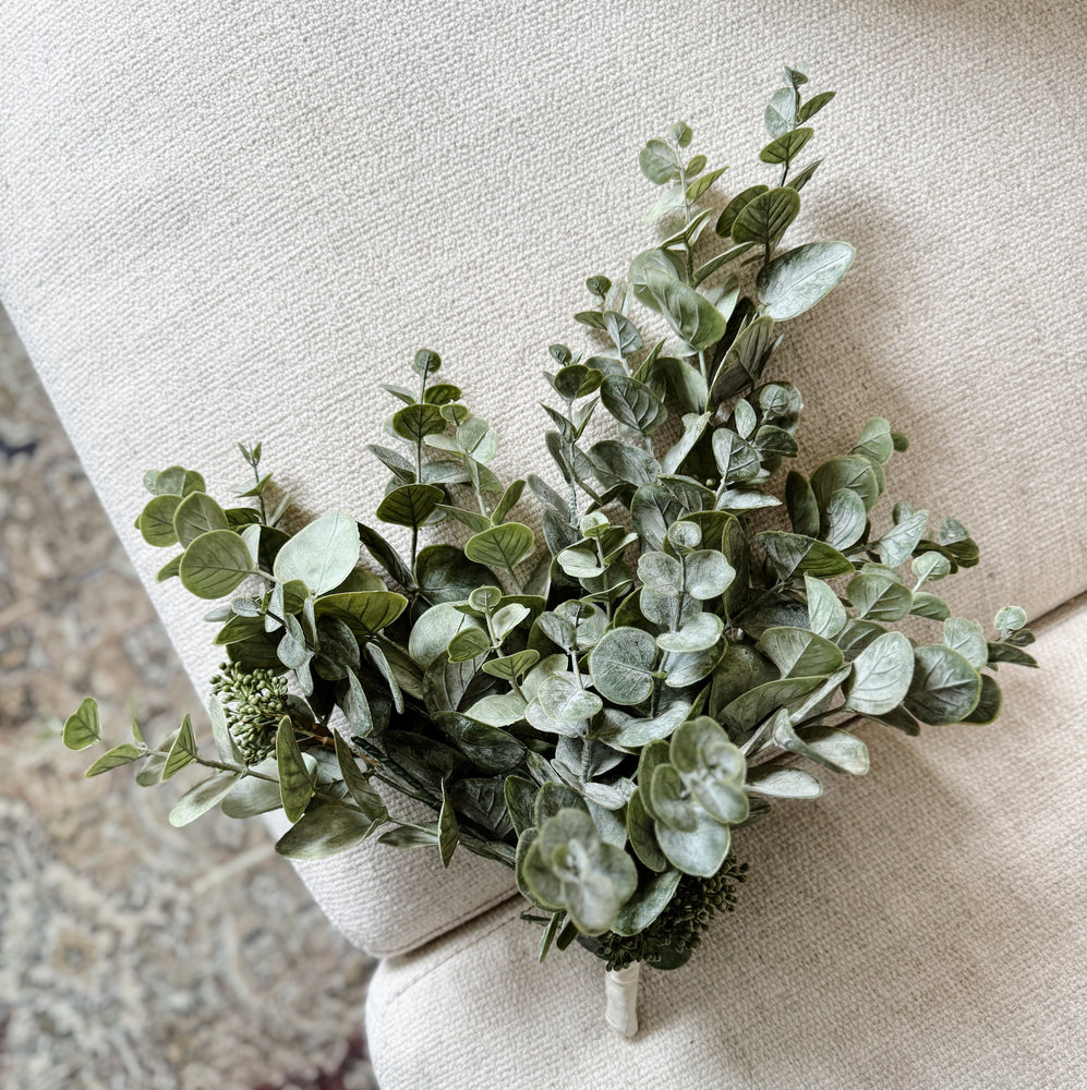 
                
                    Load image into Gallery viewer, Faux Eucalyptus Bunch.
                
            