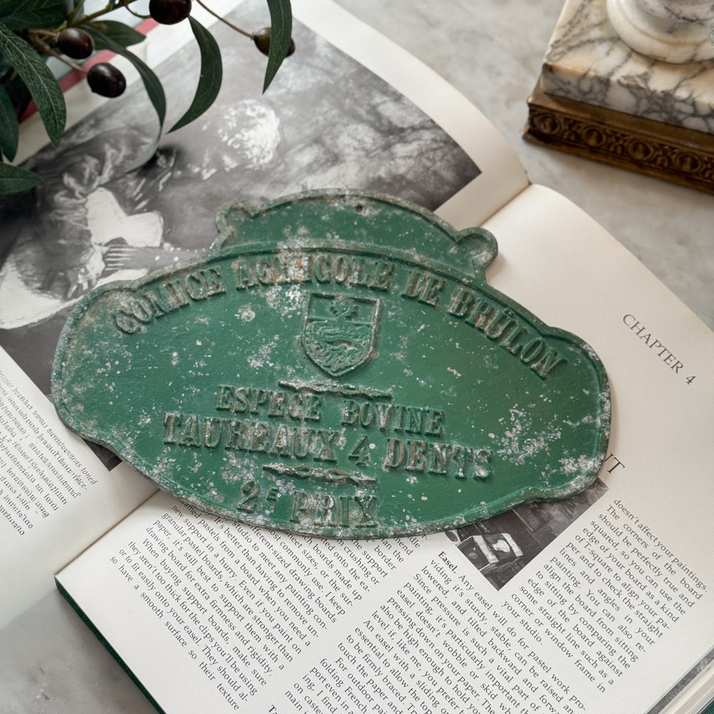 Vintage green cattle award- FRANCE.