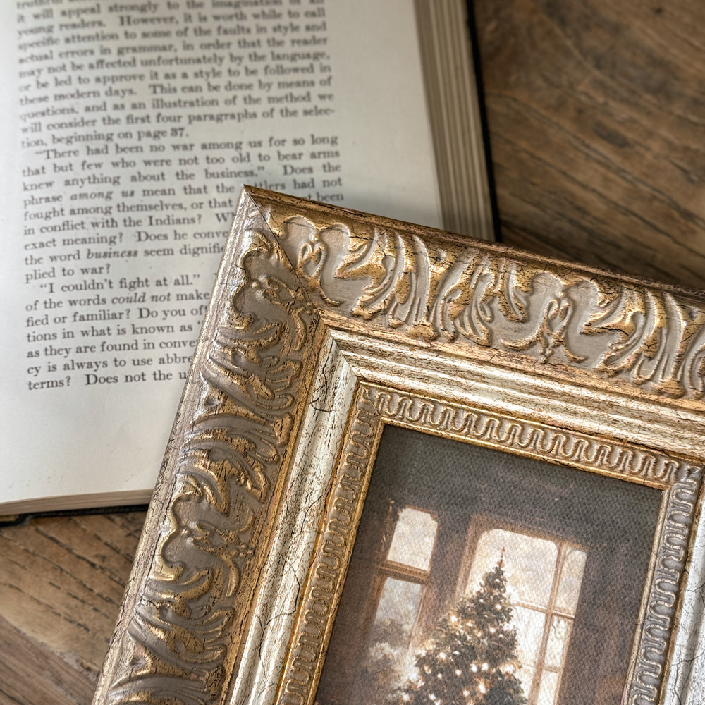 Antiqued Christmas Tree Framed Print | 7 x 9.