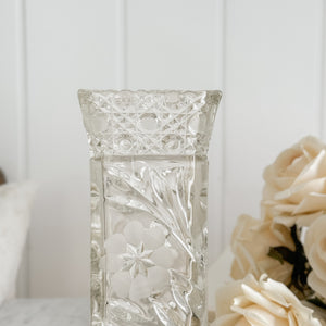 Vintage square flower vase.
