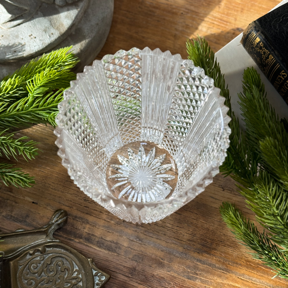 Vintage crystal candleholder vase.
