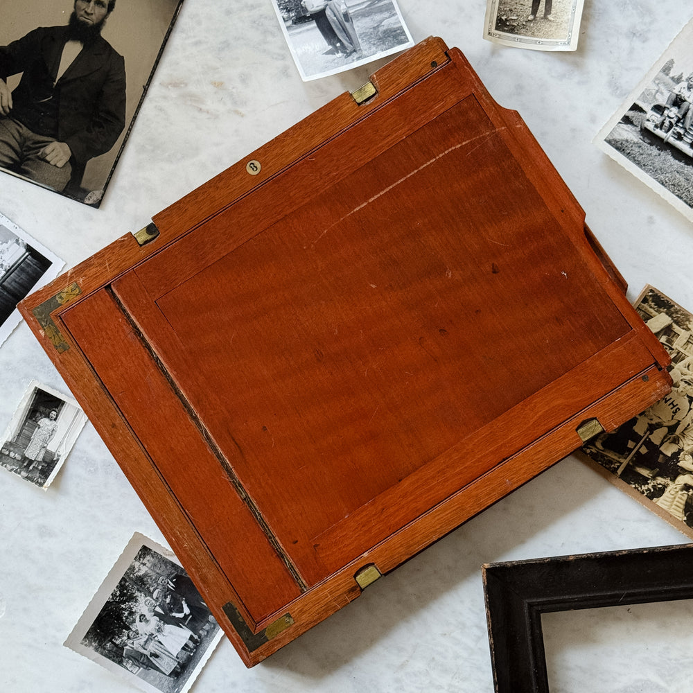 
                
                    Load image into Gallery viewer, Vintage large format camera plate III
                
            