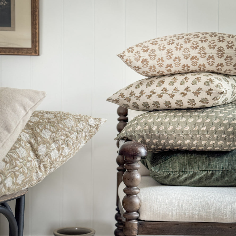 Ruth 20" Pillow Cover