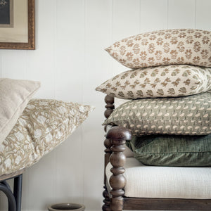 Ruth 20" Pillow Cover
