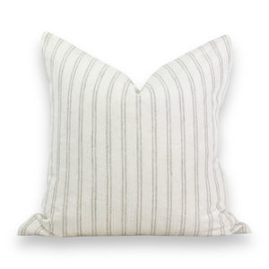 Nell 20" Pillow Cover