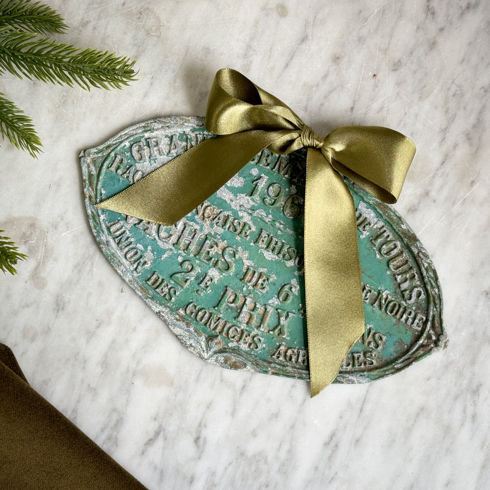 Vintage 1960 green cattle award- FRANCE.