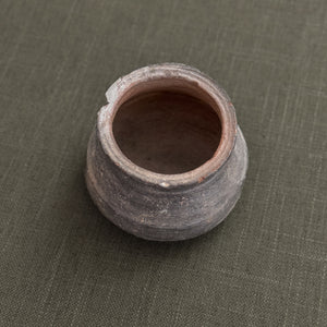 Vintage Small Clay Pot I.