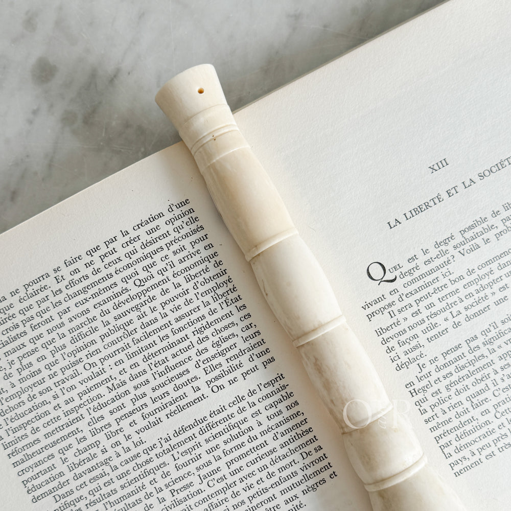 Vintage white ribbed calligraphy brush