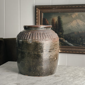 Vintage Brown Bean Pot VI.