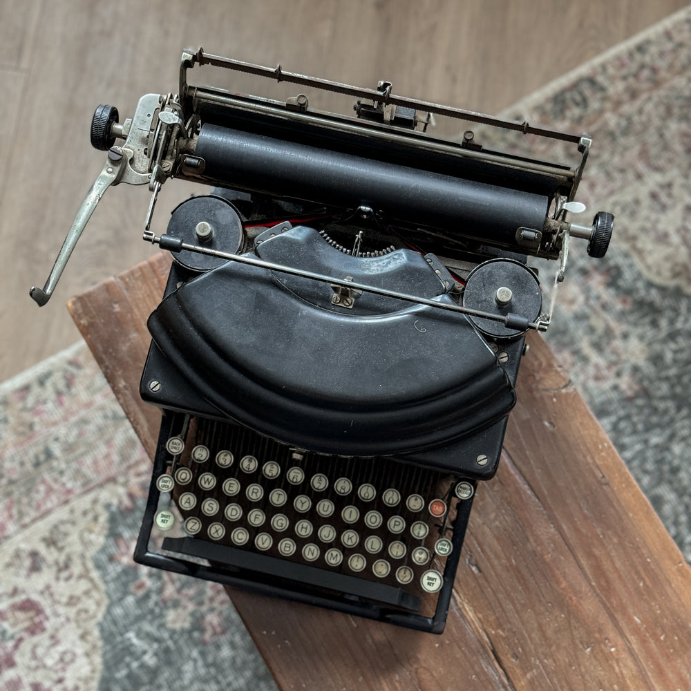 Vintage Remington Typewriter.