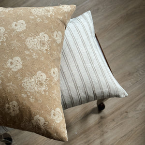 Camilla 20" Pillow Cover