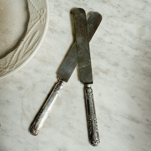 Vintage Set of 6 Silver plate Knives
