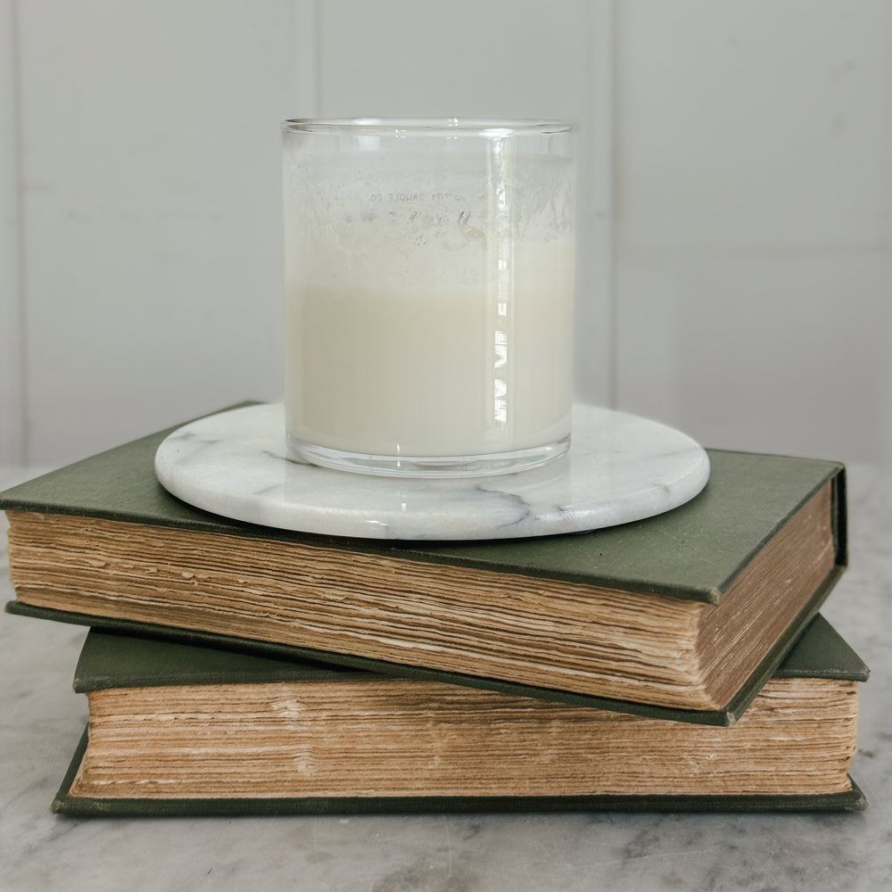 Vintage carrara marble trivet.