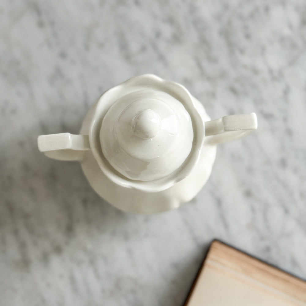 Vintage Ironstone Sugar Bowl- J & G Meakin.