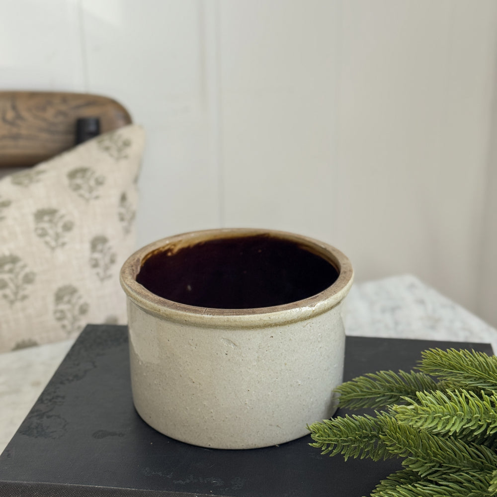 Vintage low stoneware crock.