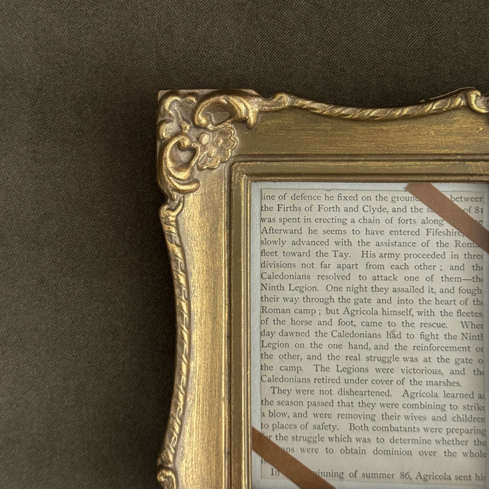 Vintage Syroco Frame